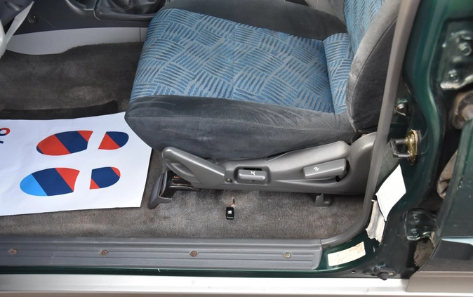 Mitsubishi Pajero cena 29900 przebieg: 163020, rok produkcji 2002 z Goniądz małe 781